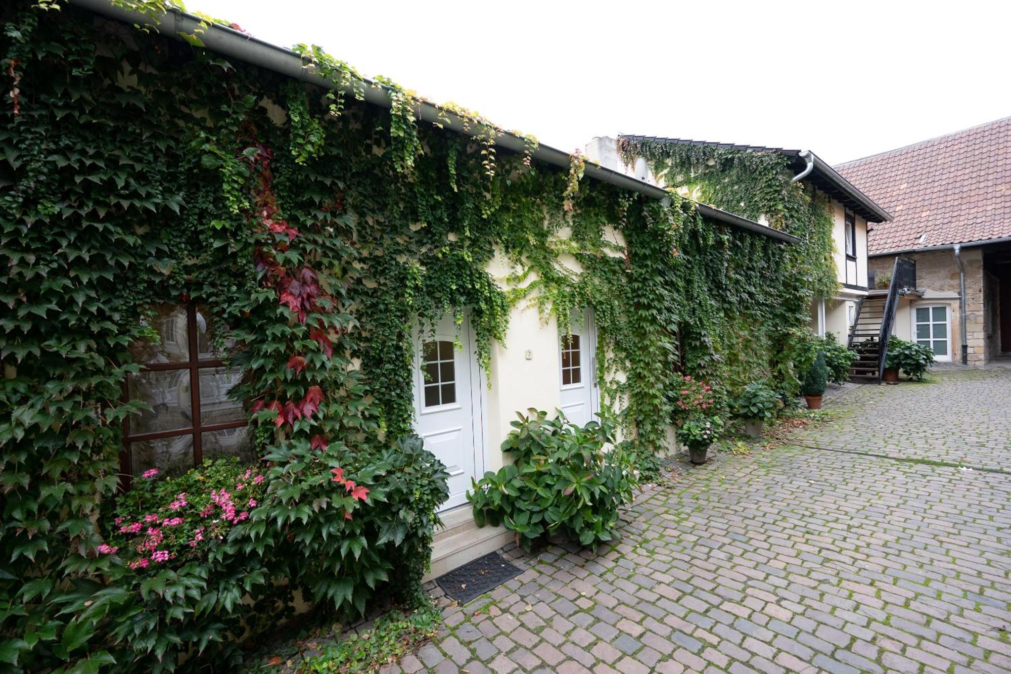 Gaestehaus & Weingut Gehrig Weisenheim am Sand Pokoj fotografie